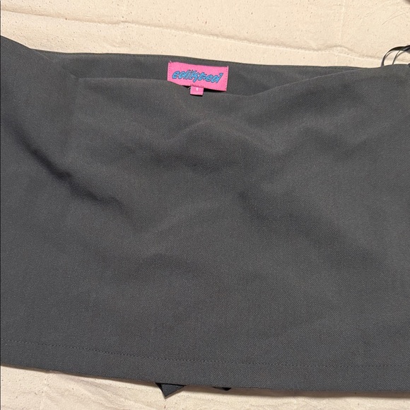 Women's Charcoal Mini Skort - Modern Low-Rise Style - Picture 5 of 8